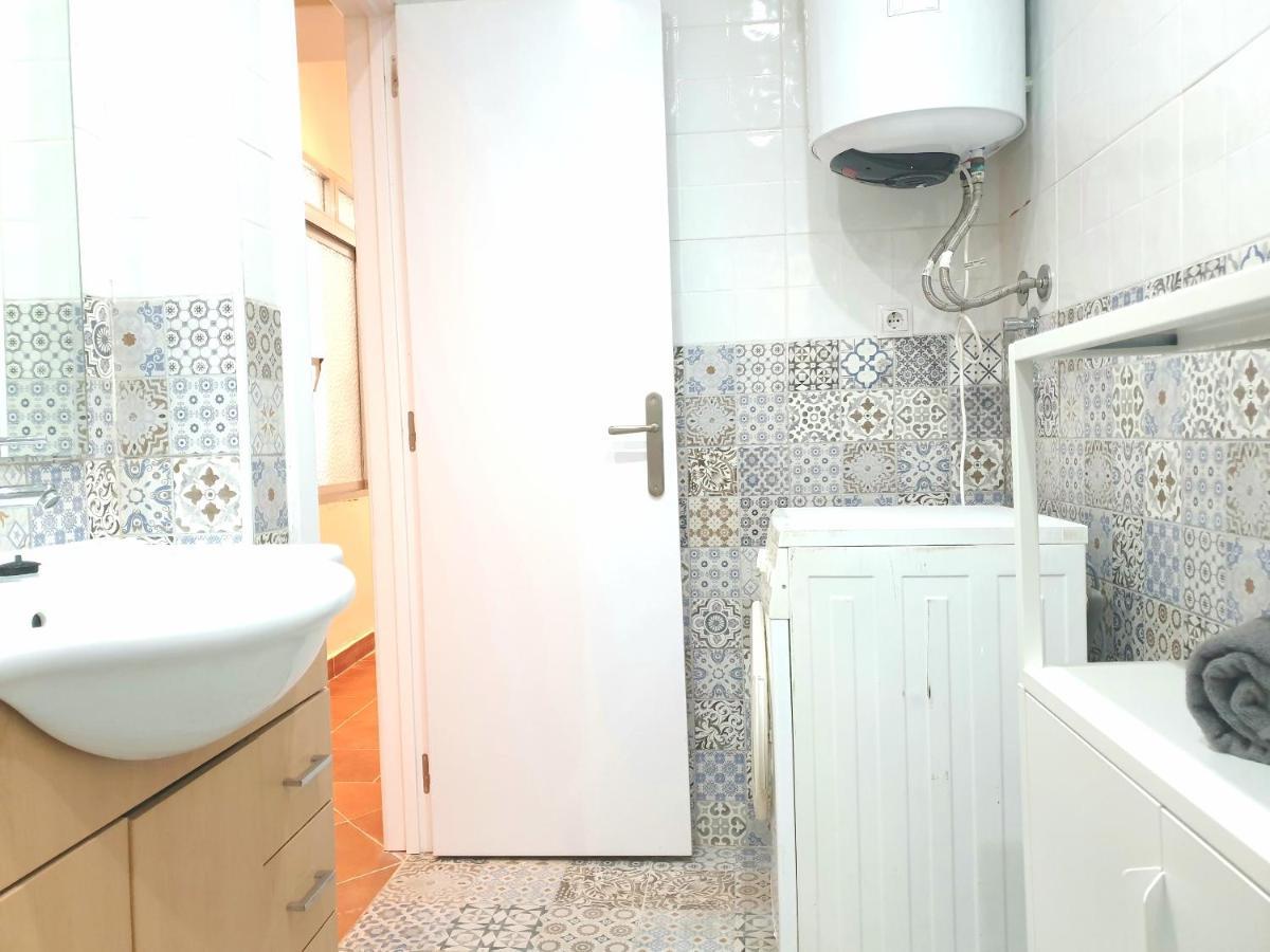Sunny Malaga Centre Flats, 2 Options, With Balcony Or Terrace Apartment ภายนอก รูปภาพ
