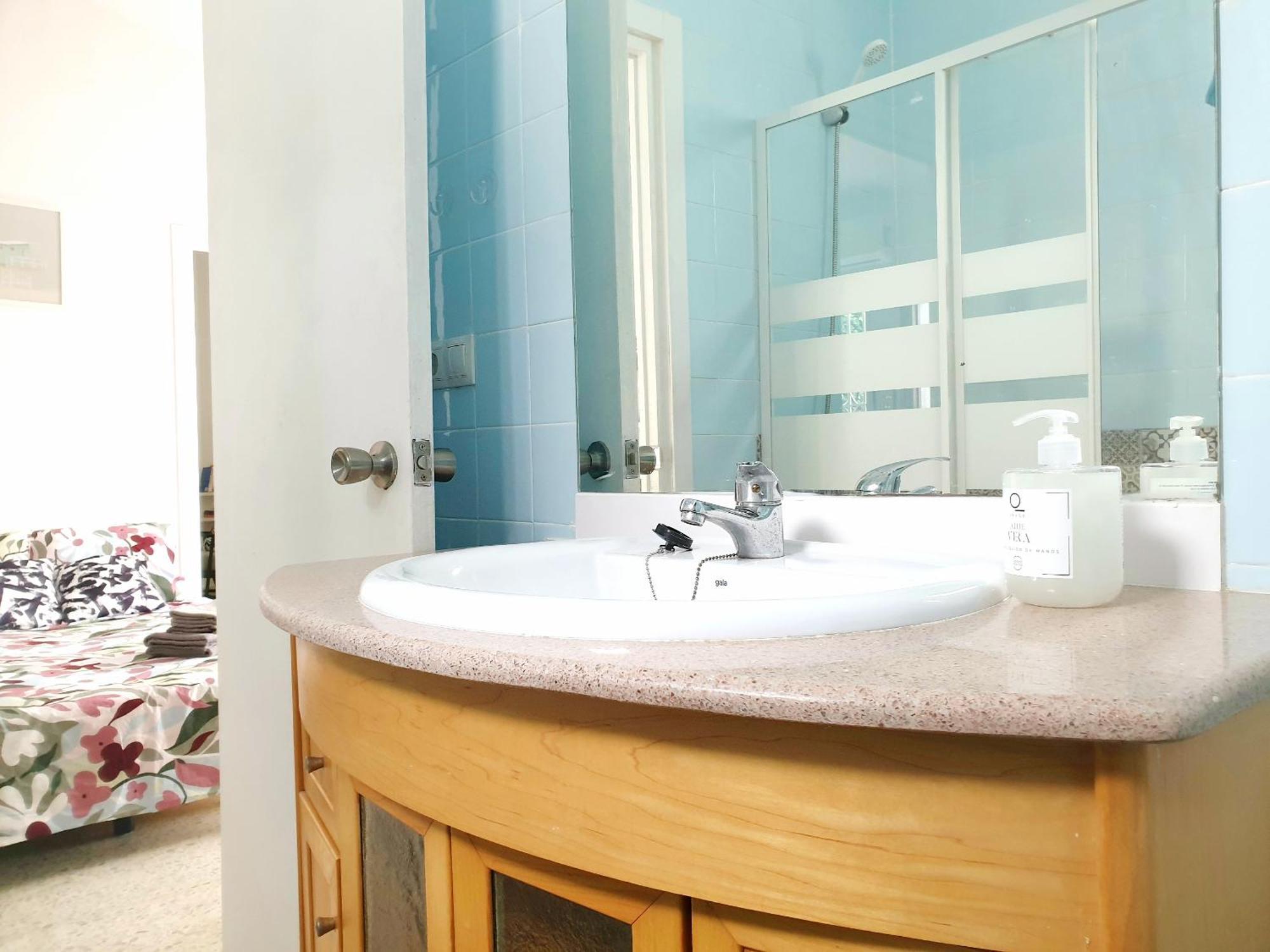 Sunny Malaga Centre Flats, 2 Options, With Balcony Or Terrace Apartment ภายนอก รูปภาพ