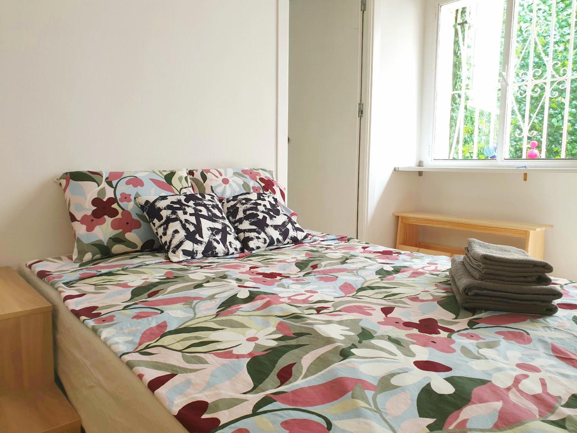 Sunny Malaga Centre Flats, 2 Options, With Balcony Or Terrace Apartment ภายนอก รูปภาพ