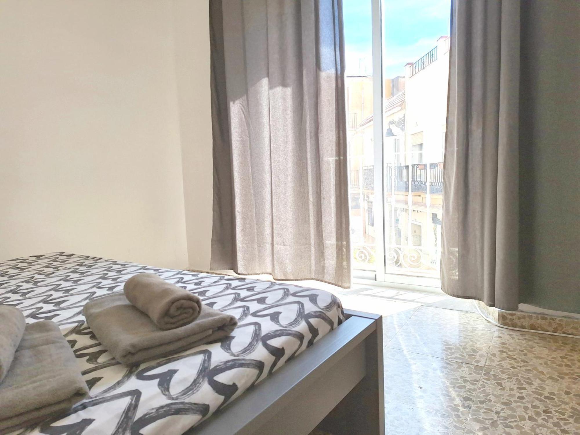 Sunny Malaga Centre Flats, 2 Options, With Balcony Or Terrace Apartment ภายนอก รูปภาพ